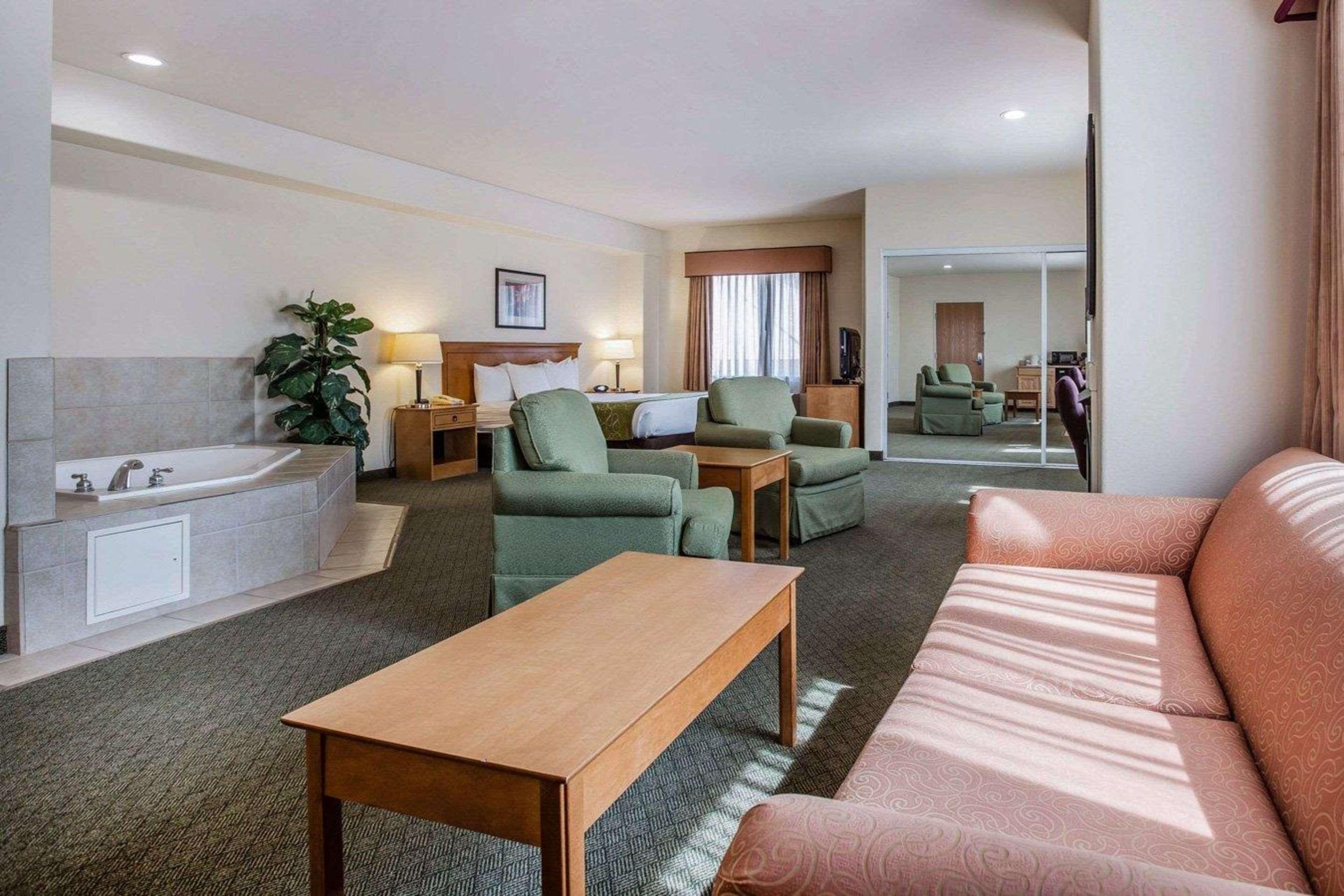 Comfort Suites Marysville-Yuba City Екстериор снимка